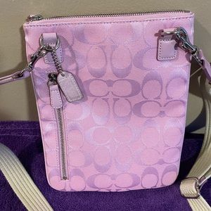Coach pink signature c purse